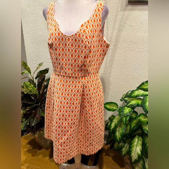 Trina Turk Dresses & Skirts - Trina Turk fit and flare mini dress size10